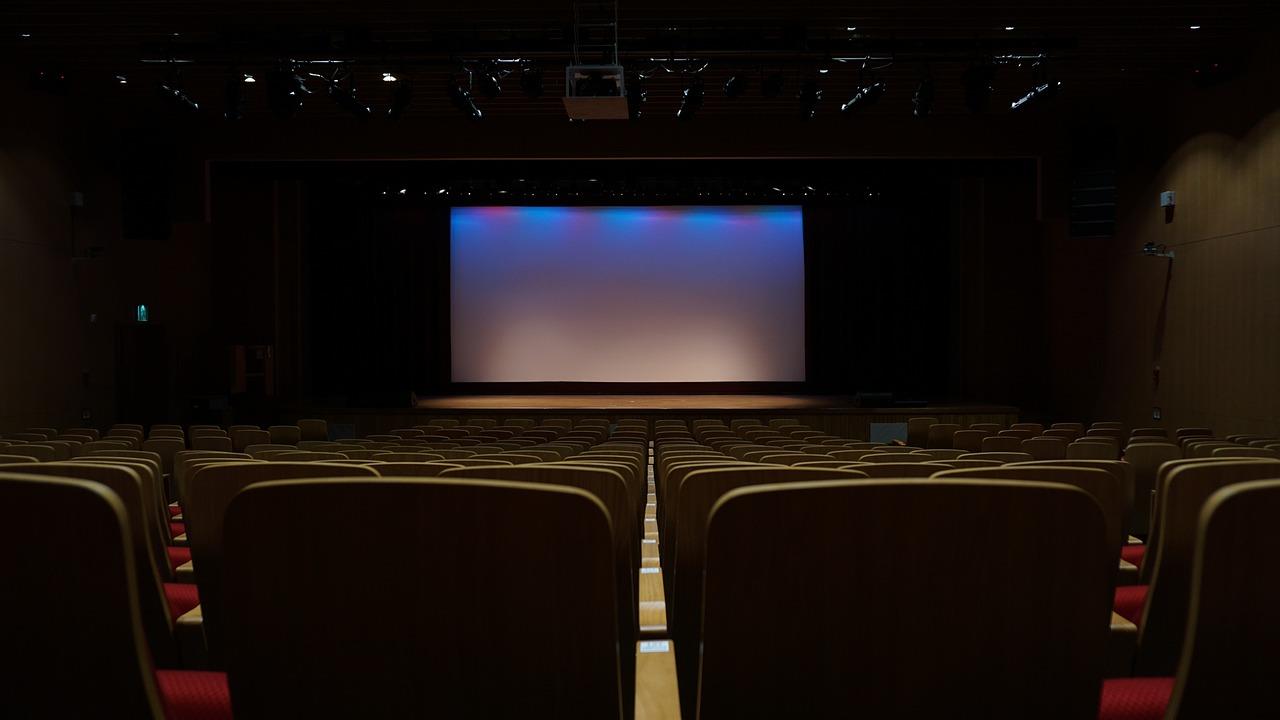 Theater in Westland